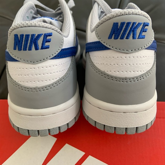 GS Nike Dunk Low (MINI SWOOSH) — 5Y - Picture 4 of 7